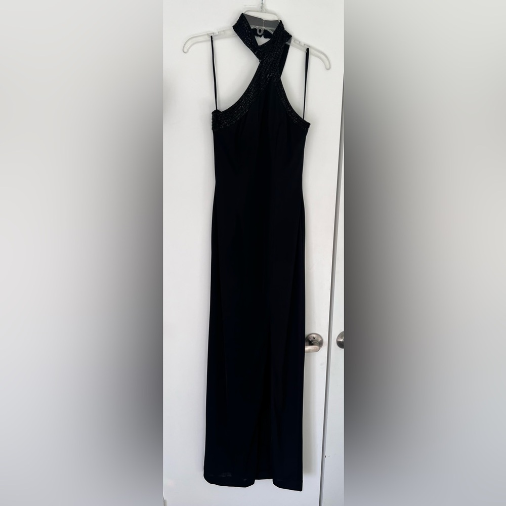 Cache Gown: Size 6 - Picture 8 of 10